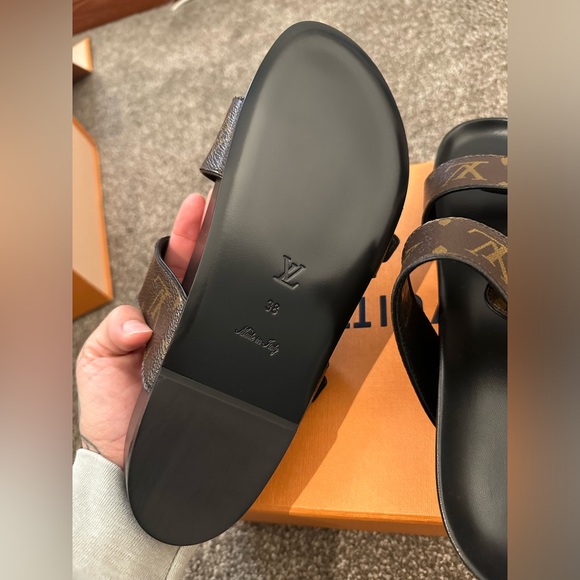 Louis Vuitton slides - Picture 6 of 8